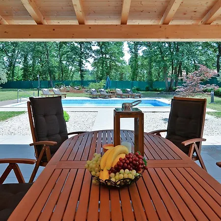 Marija 1089 * Poreč