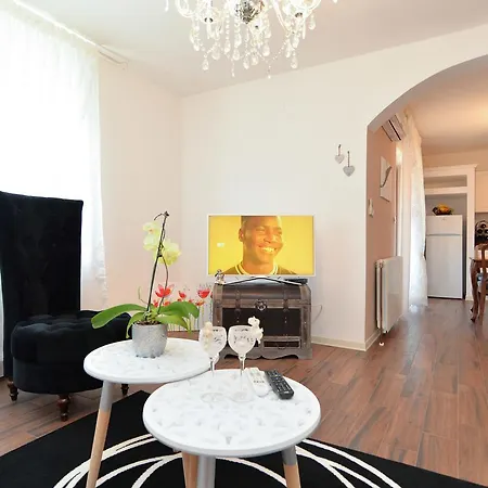 Apartment Marija 1089 *